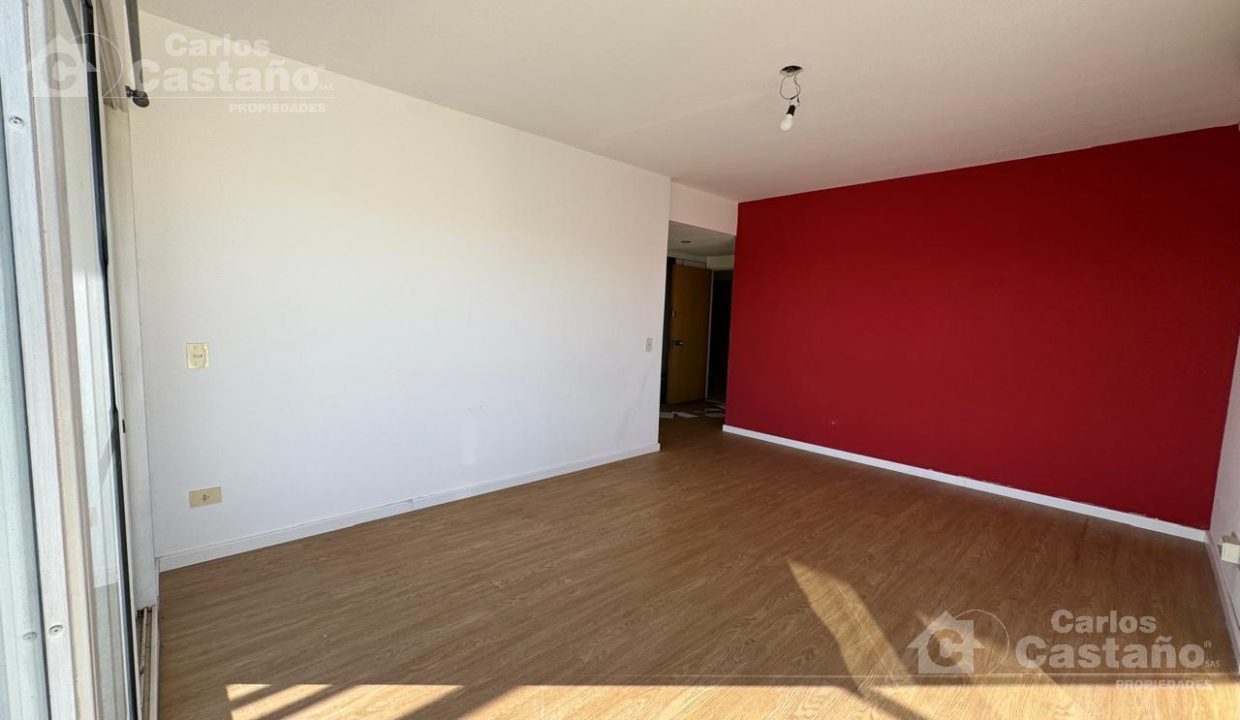 7384377_28571694304902253386326821938855989201291933109222466033579977334409813638924