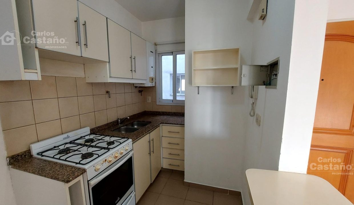 7396545_112028377961828819229030053065950141770529300522485705543990369077165432822296