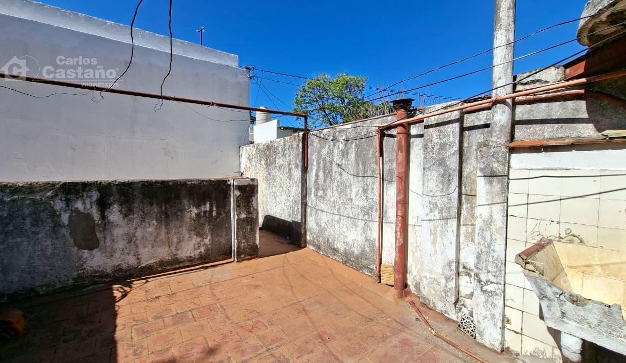 7400367_48354701694042972410945325667735589124329725961779234013573681911816695011396