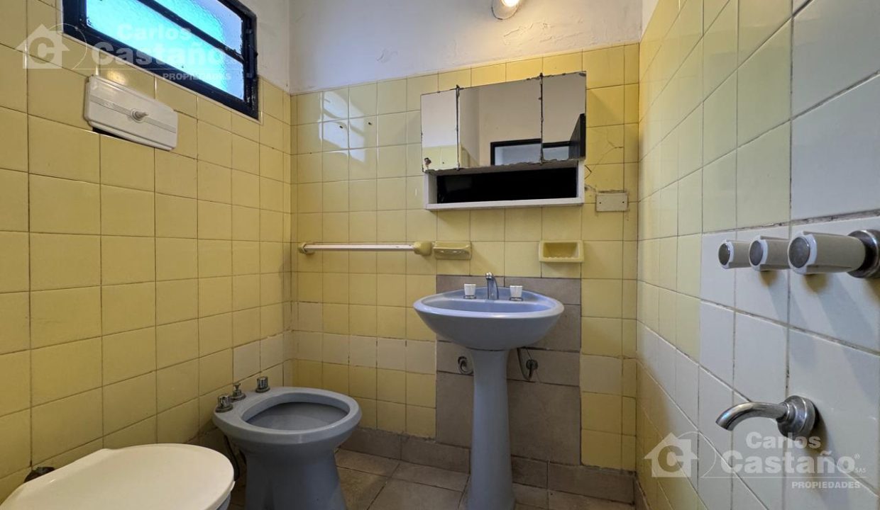 7403485_22210681647719939710621702991589888664120520652397042539374339037428305946842