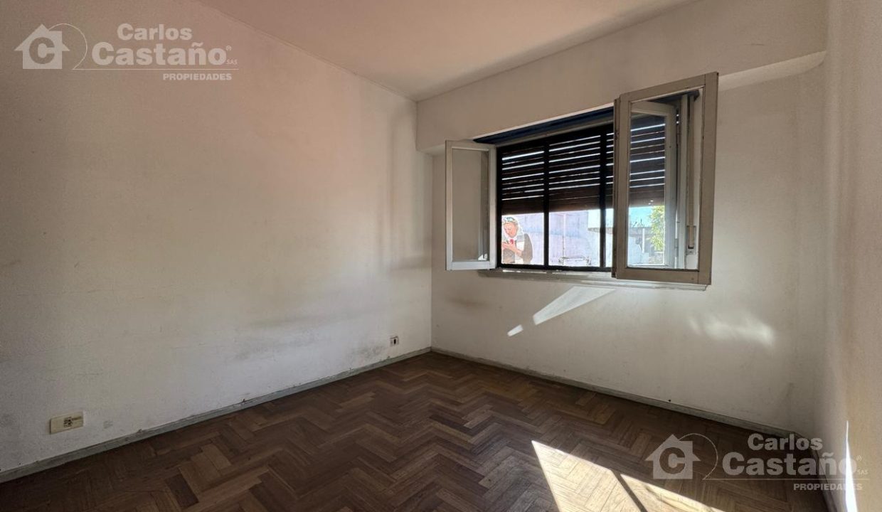 7403485_34061810126090631863622484250184594649362490555817704709954098557441480104296