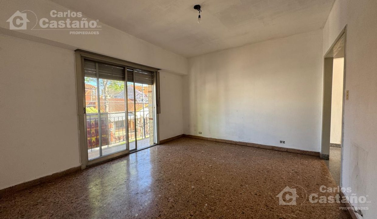 7403485_4077506625936810169472731105830304044109815124847241534542132388963760275505