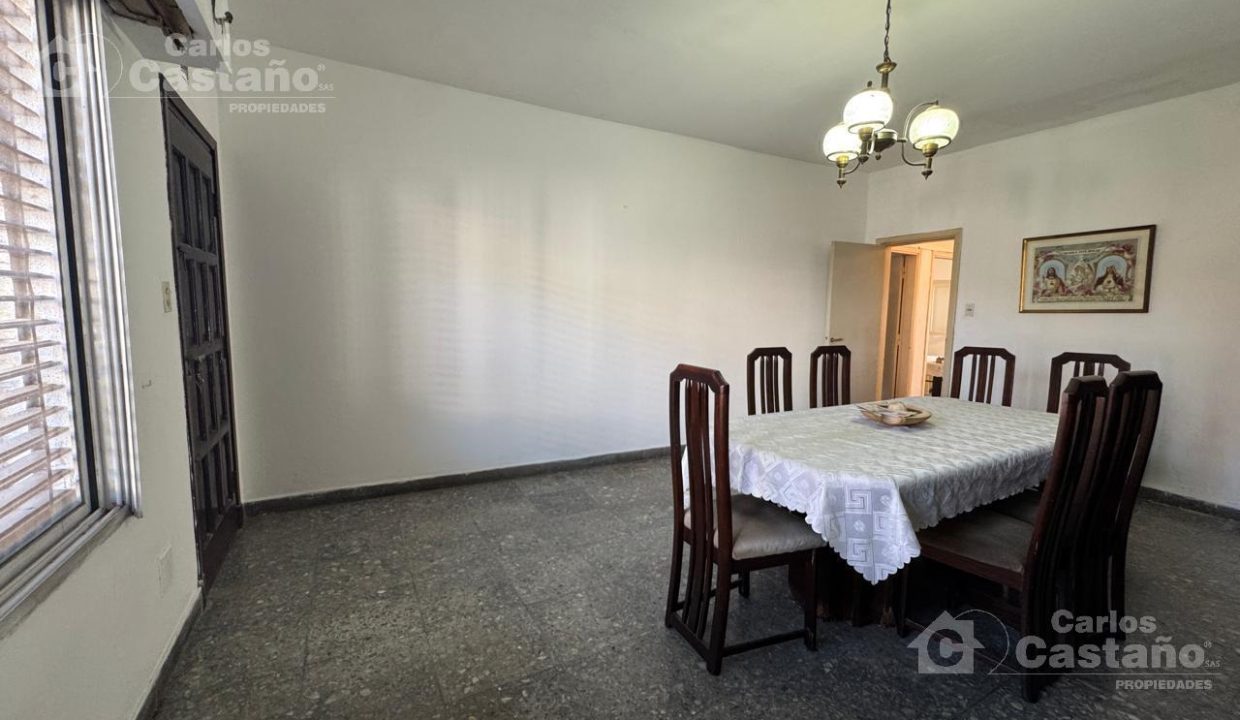 7403485_61327718512751224473566003811517919114845834778121071465792842935560585032682