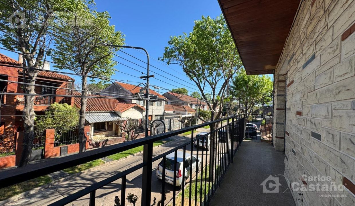 7403485_84676952550330840646950572537415013376405253943578910429157719345600829839410