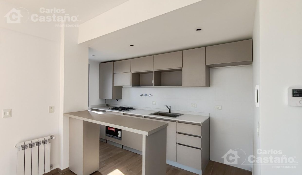 7425668_92315613576328723862286446677651577920139394828235467946487146413178910747062