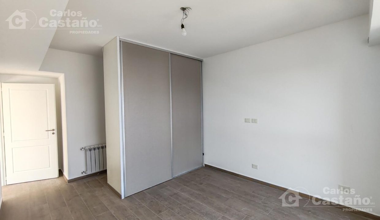 7425690_8815343685293835877556287124811273483994615041442899454317447367596799080862