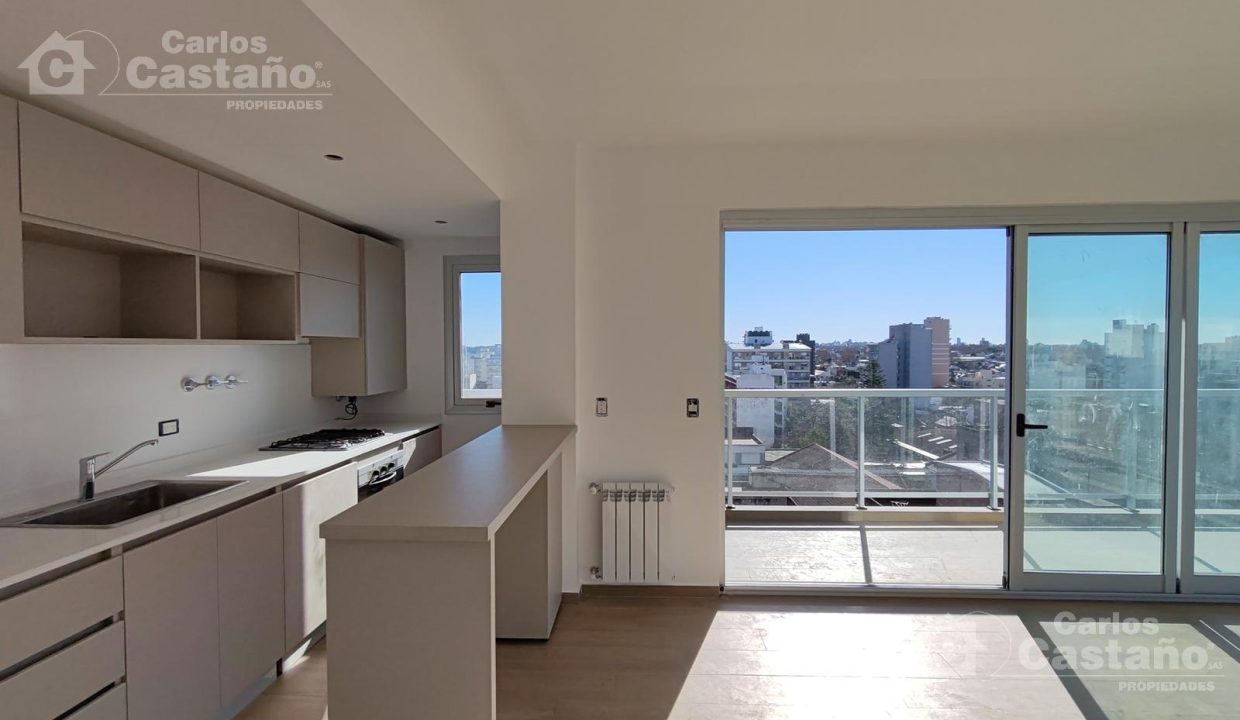 7425713_61831084661668429635316090255880266363951849040931750420406737887297660807147