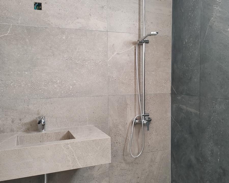 7444289_22929139170375028679514147623868147718570820357048775687805148006375406713440