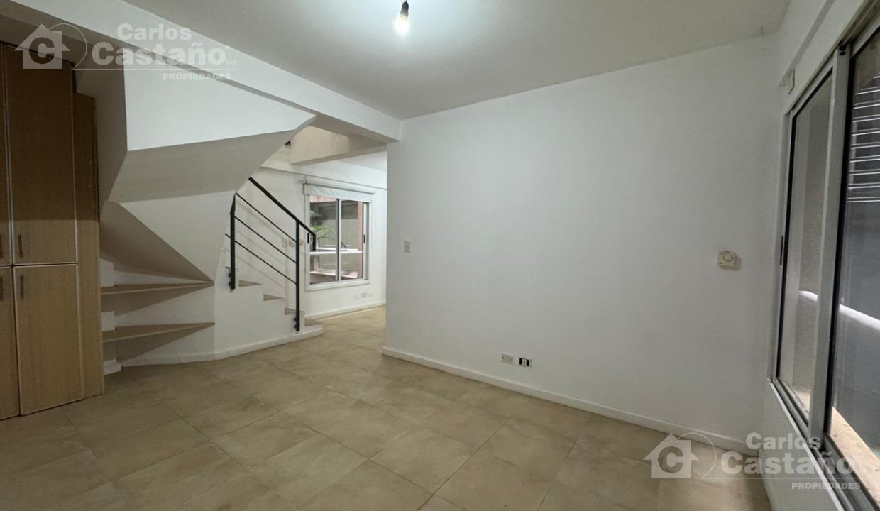 7448560_73549987082471012245161675306670513454399497524008619478504646494135258735546