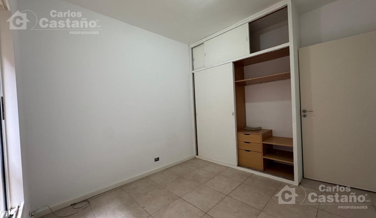 7448673_12456089832376140825277157105439012020839267492191305531973885636439201049205