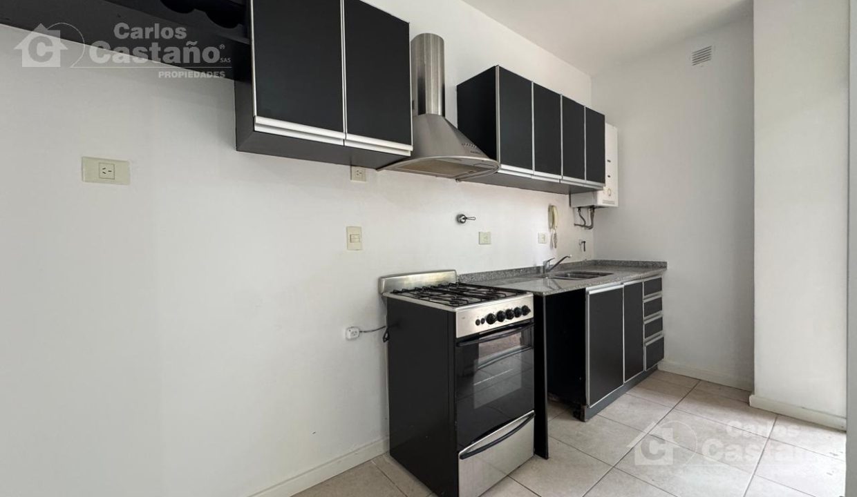 7448673_2340890405226817385803129293101516012261096539694503083329593847287462639077