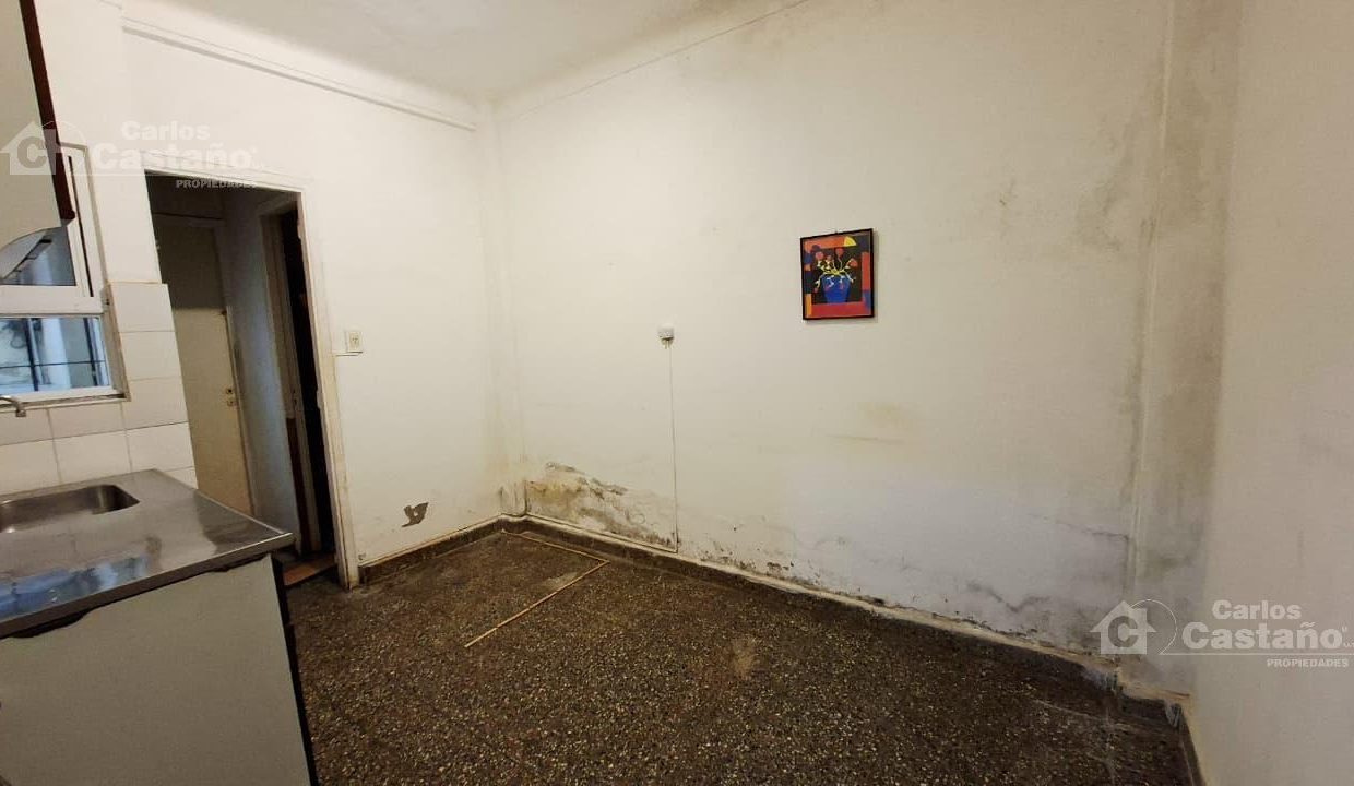 7456817_25975875962976171335248610086872665251425797861237560400638562483467932495272