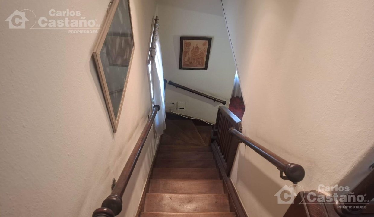 7467820_101516370721054136964285017860398718869748624040030350813202659911989388692058