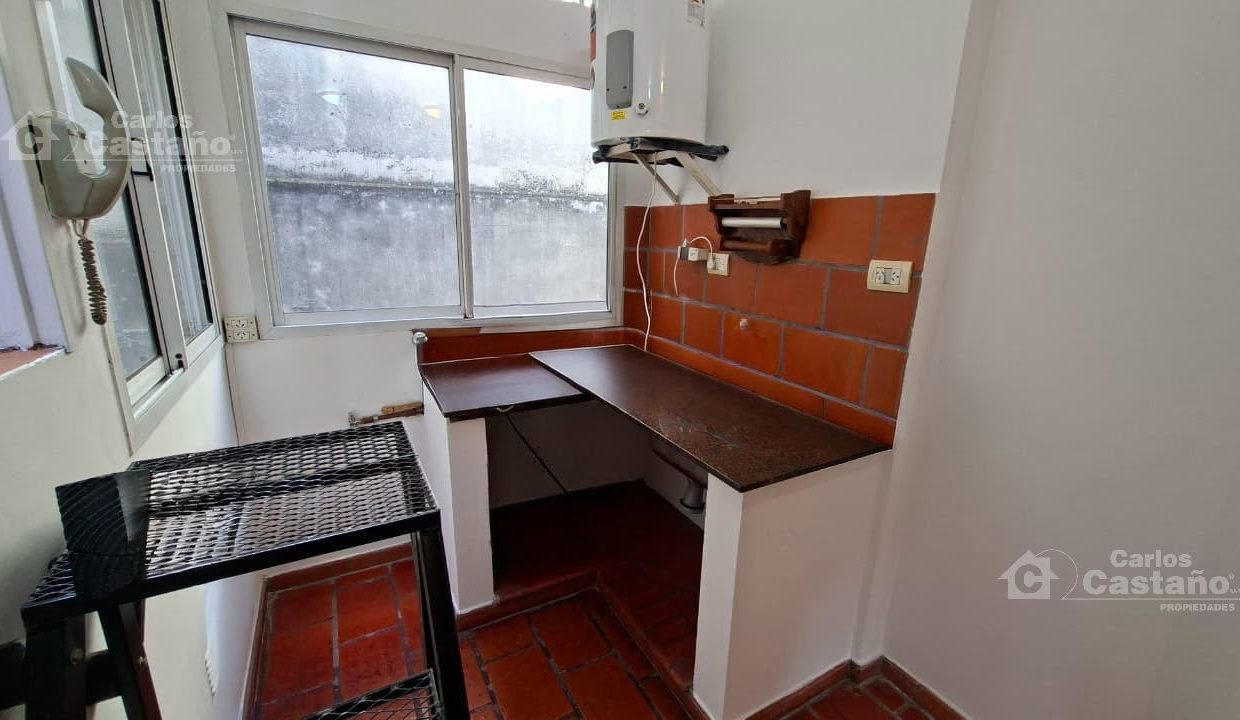 7469496_40193851391339914393345935697578205061087321976413158507194371992122758813419