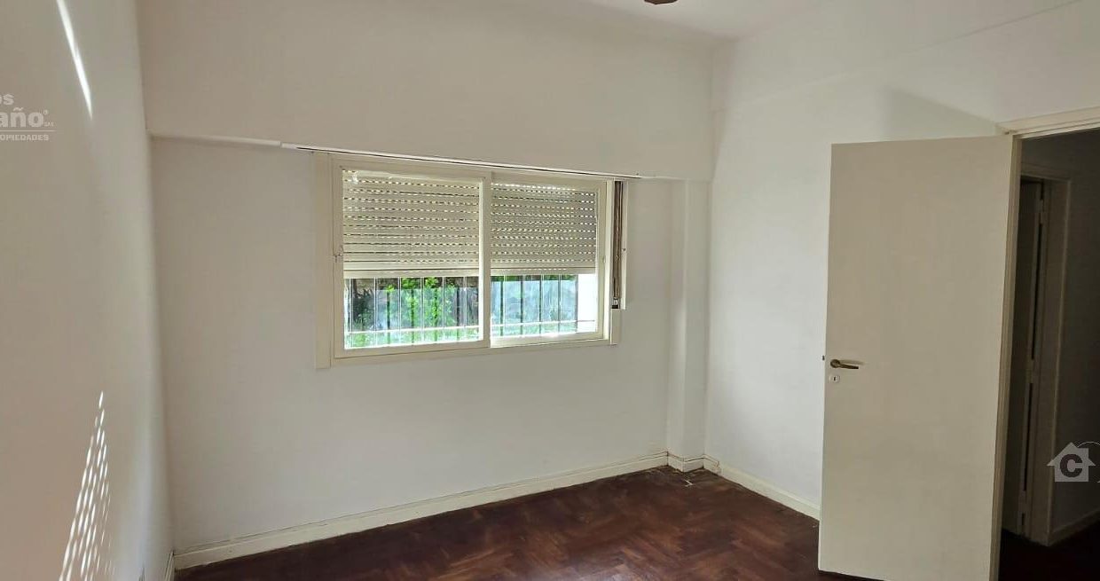 7473297_27372259132630673035098910840295109086211388411719210937590367099950695401423