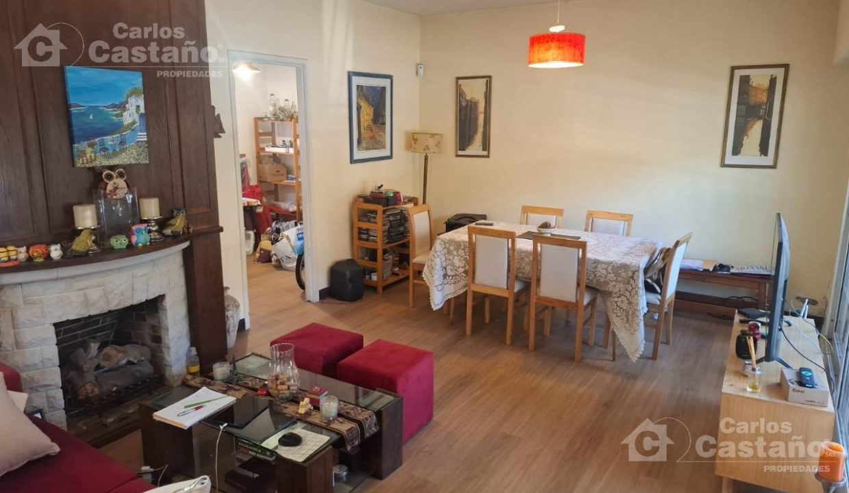 7478915_104722640466332794213687956340943859880576881416553225008910093751531421479758