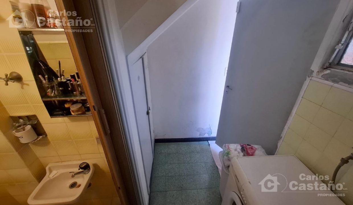 7478915_40563382125776365171573993826757544611096576522571860559127866012314482331939