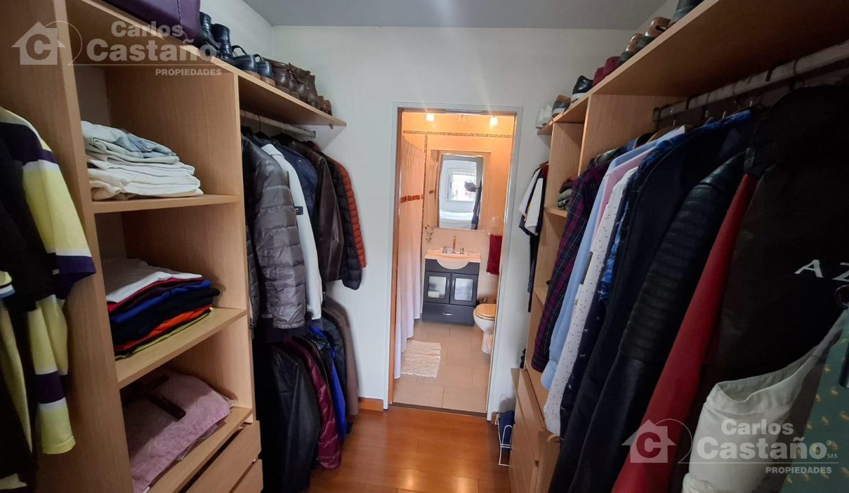 7502555_44686590358571660434002970397340138090369215623971993409615953282896874856642