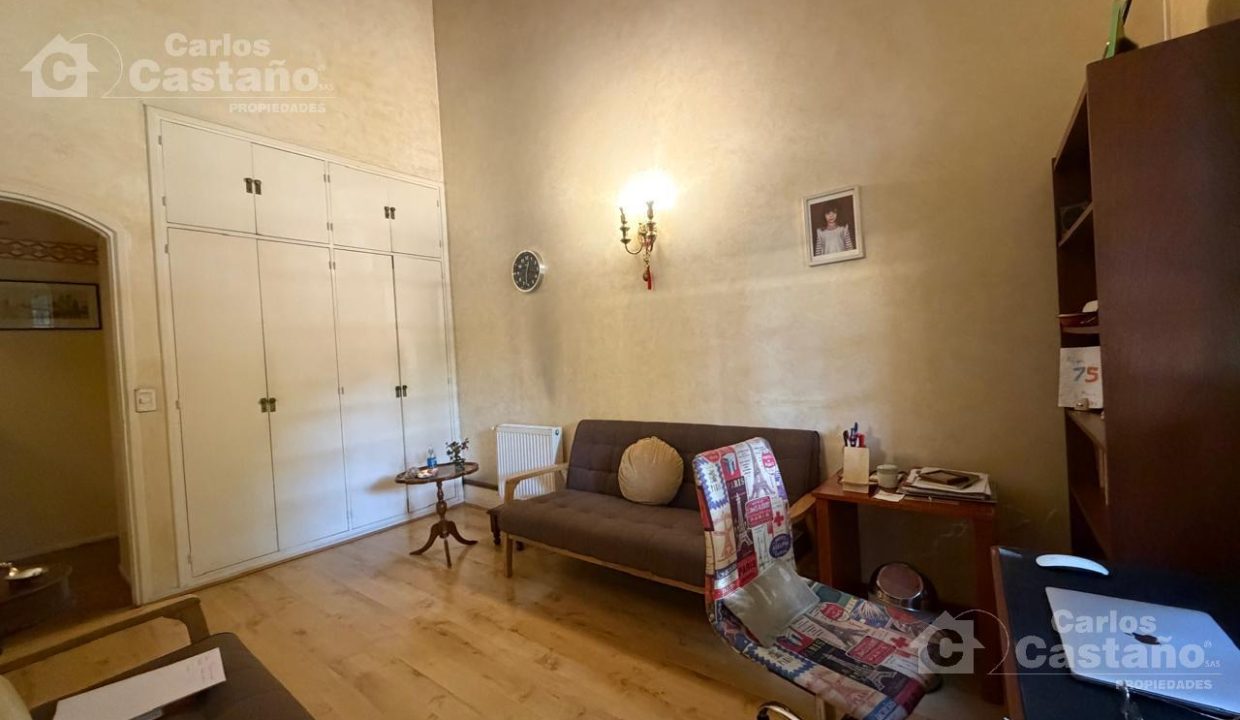 7537907_26155346042186382164391977046752547114952602547783395116517619732425232250738