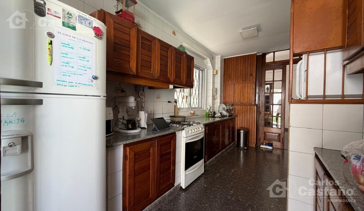 7537928_82309929839641250600466724169722337349004283943801585467519135008251874336938