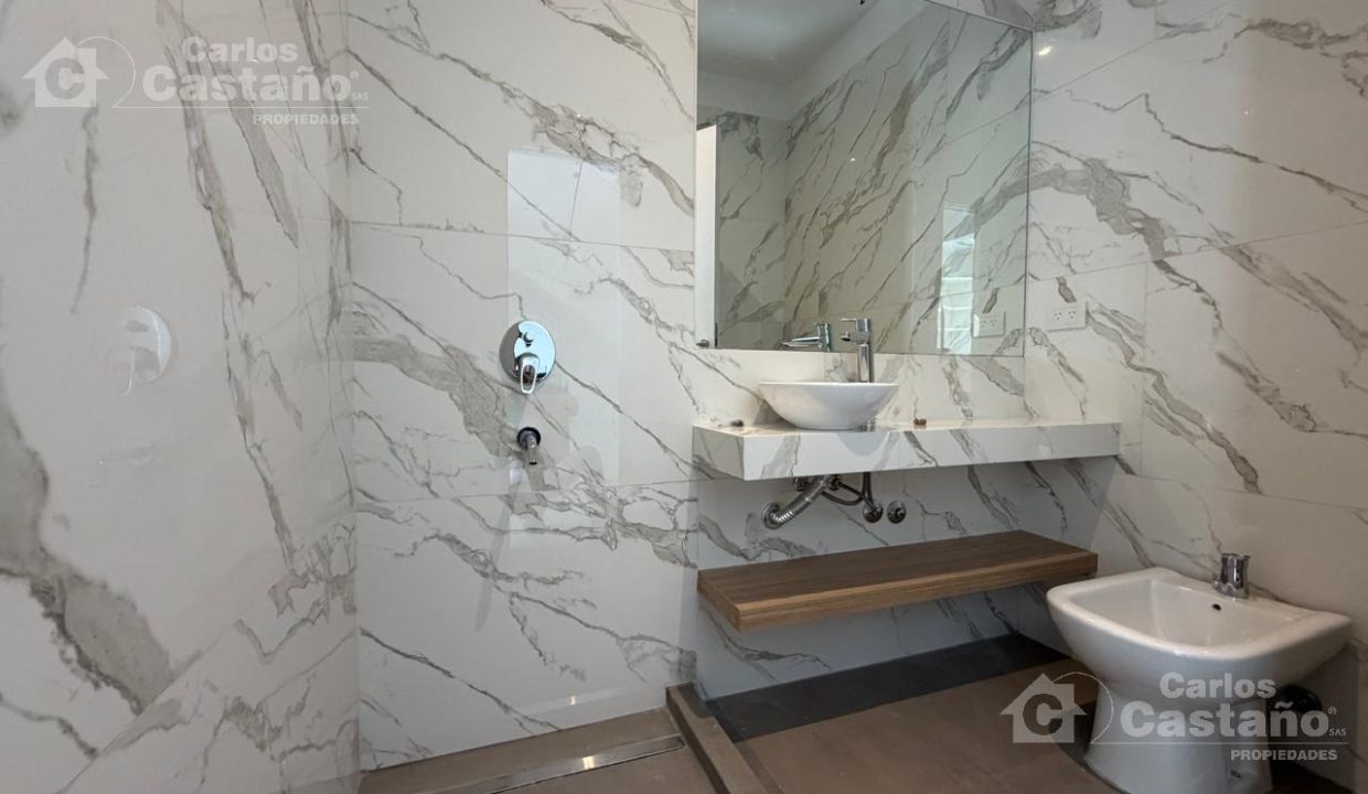 7541400_11732312552624788592661672618636270223228381239397586103429607380953335139406