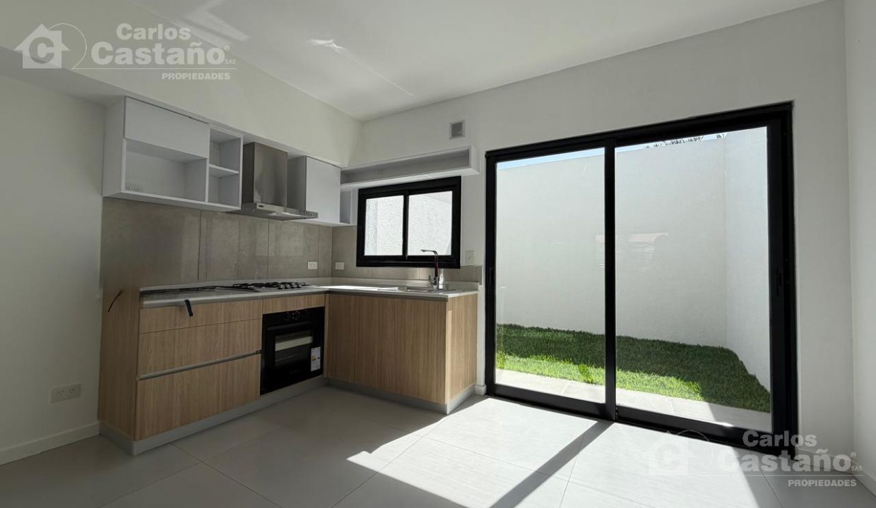 7541400_82770971146402613419595335078305443473780611896277911173234869683320203792635