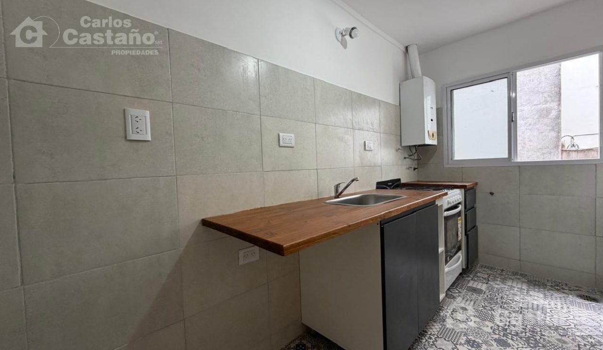 7548010_84900825002964194496326394668397929999212438919781806552839002894420734952555