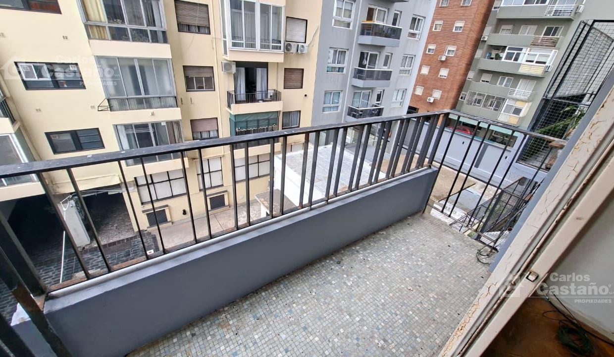 7549578_114986331004658858395800502866698953287943482436533252087479996886563321136396