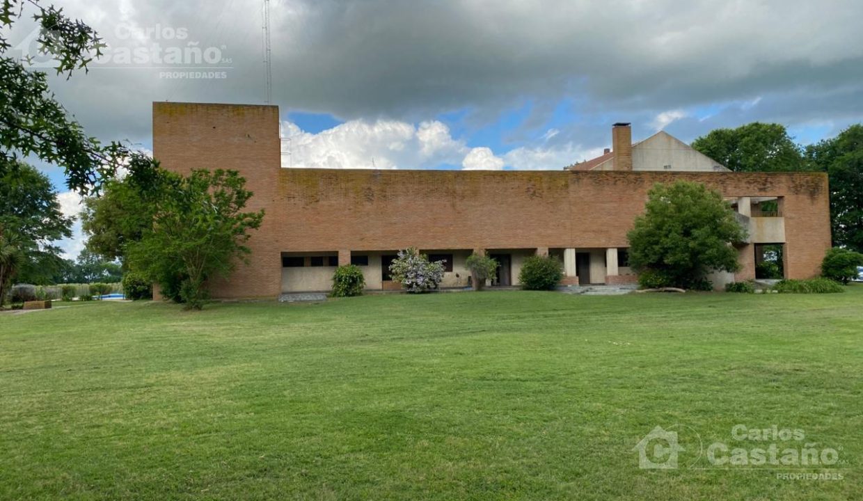 7549666_51316710672067180691037002398596371683167154314539026698280541283691524940893