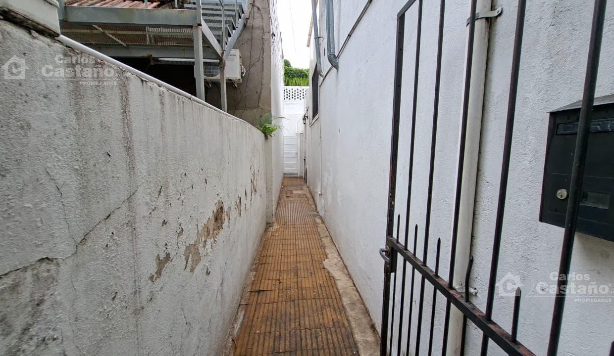 7565903_3708738696310850424938557500711891013057427851420110060880051793981027592376