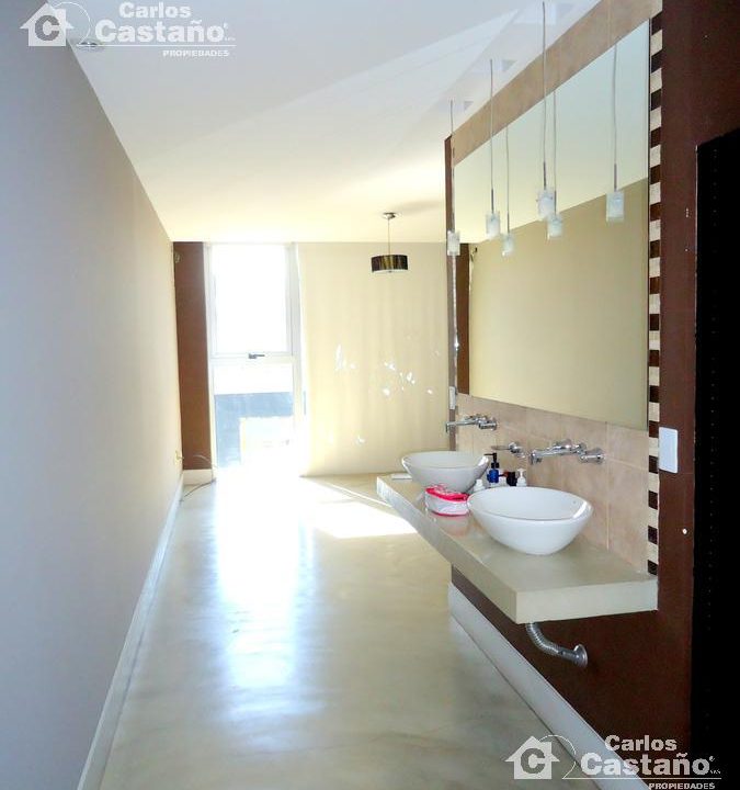 788431899609595745343019812681995364782760279259984077567480653055687693728748939