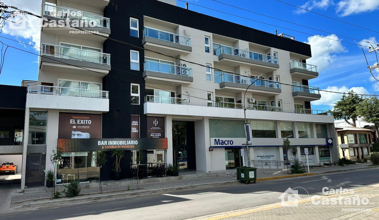 788456445895831684625489299679689031902882619975043476854093294468974938621002199