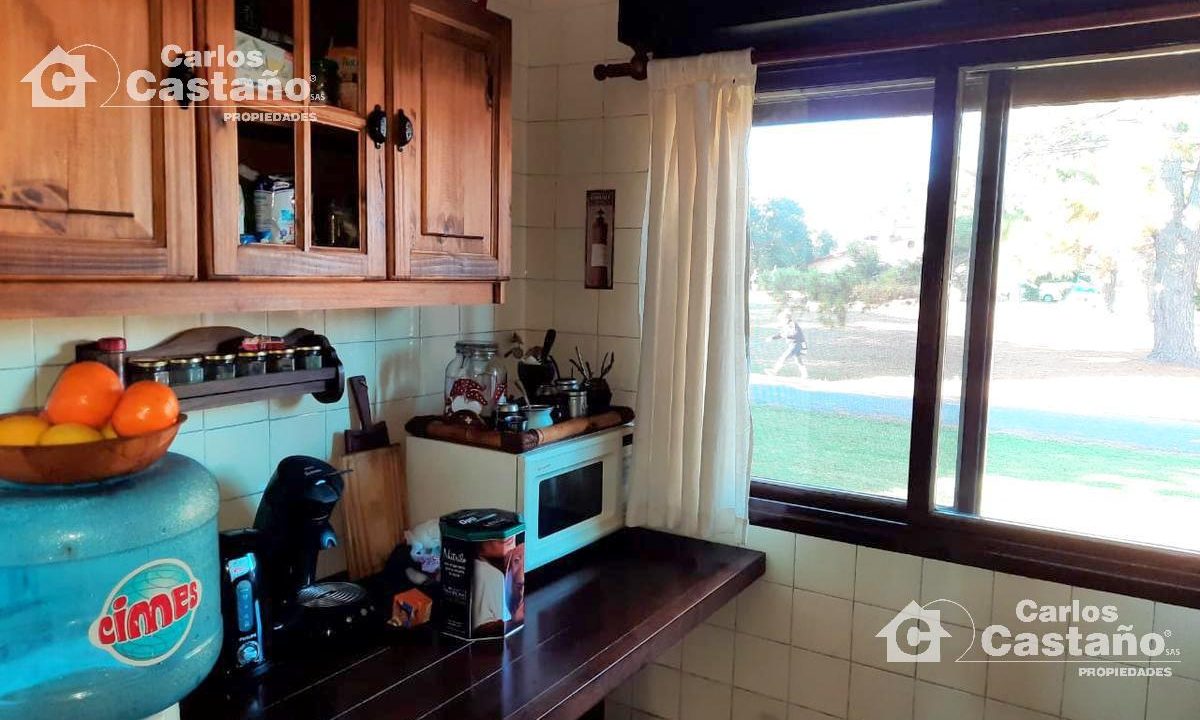 788473063285673831181442165316396216330072709068573257469927168495624062204429786