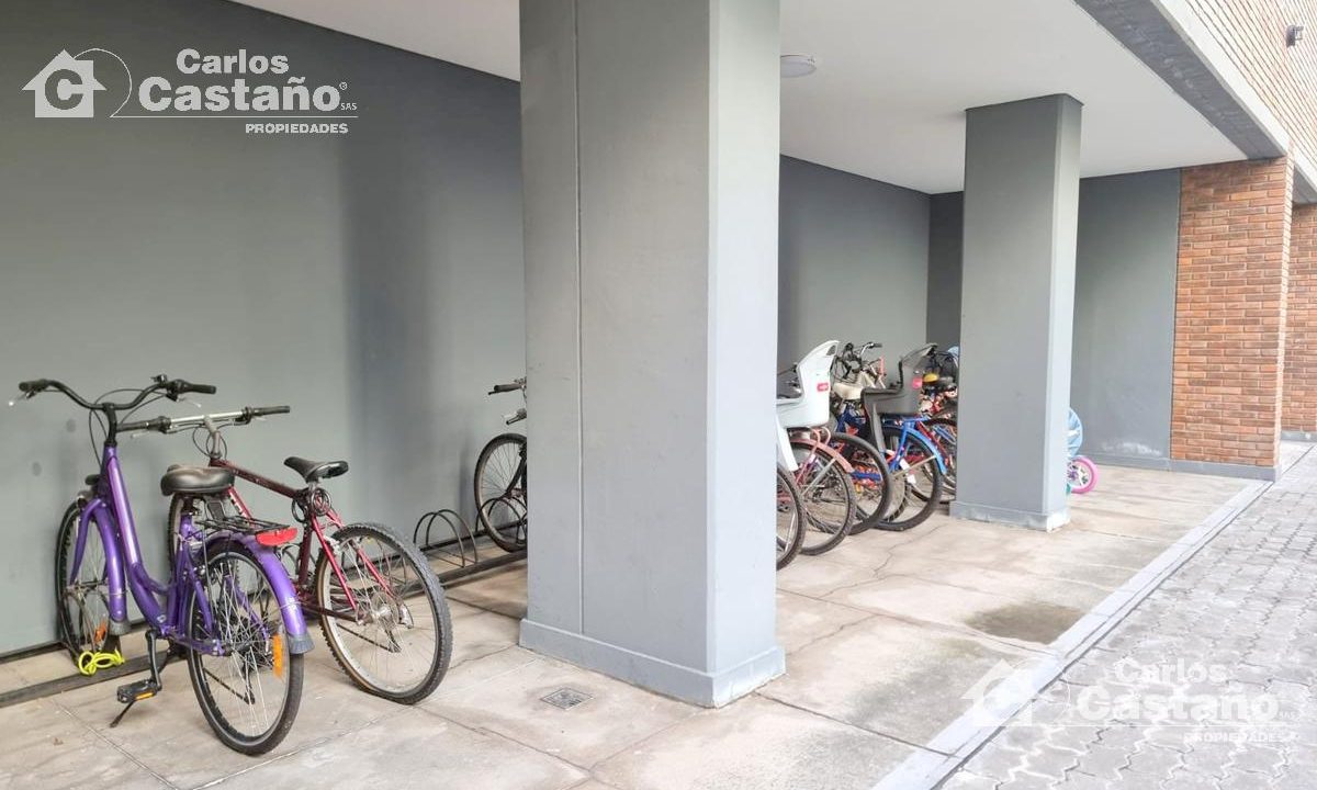 788479436210894638973242565054173678176104580430582423870473656988204349847369242