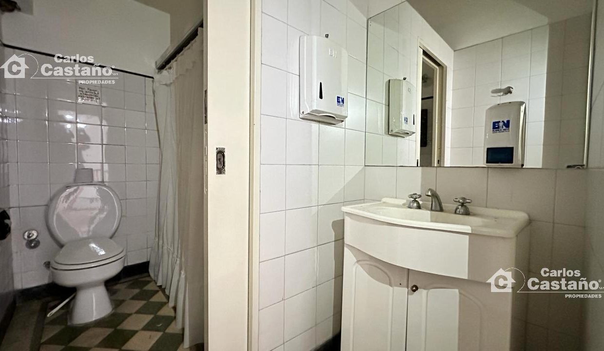 870430802916920103381476157334426853469192661963307851861785992910277247908