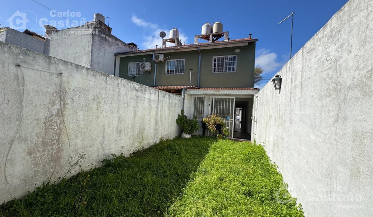 7569274_72794098468500788590436448647532777255765215457451420895849098086808214937357