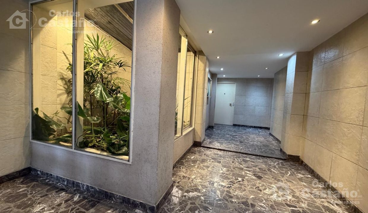 7570571_25252538130861289187167191836421746516522742630920425216693503593116852111722