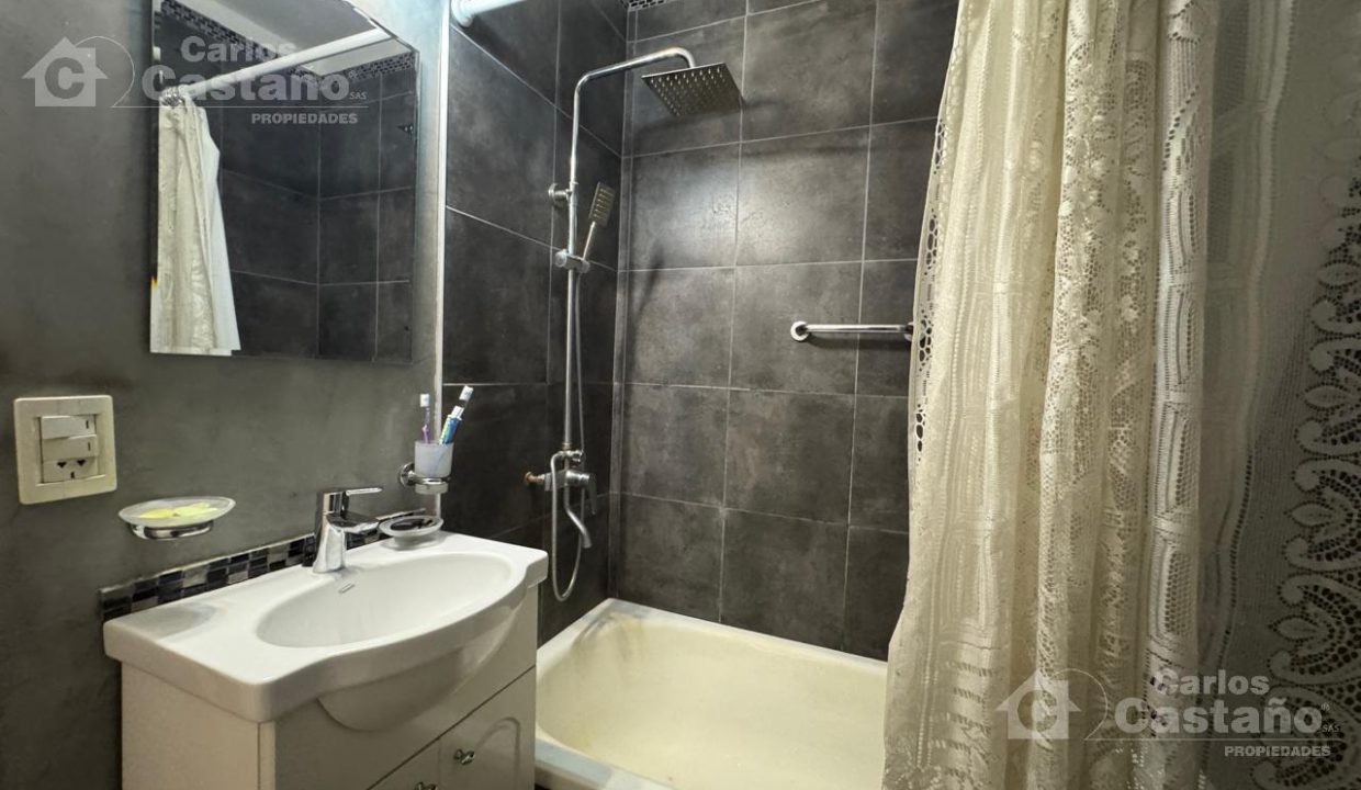 7570571_97412199030556844602300396598836313677164867928805848421837492059909774545160