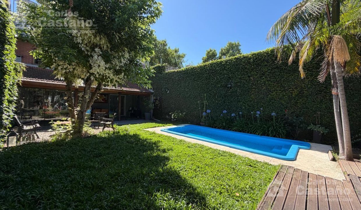 7575630_36131844642497967166175340134166943596118731643338562993475417896937600565218