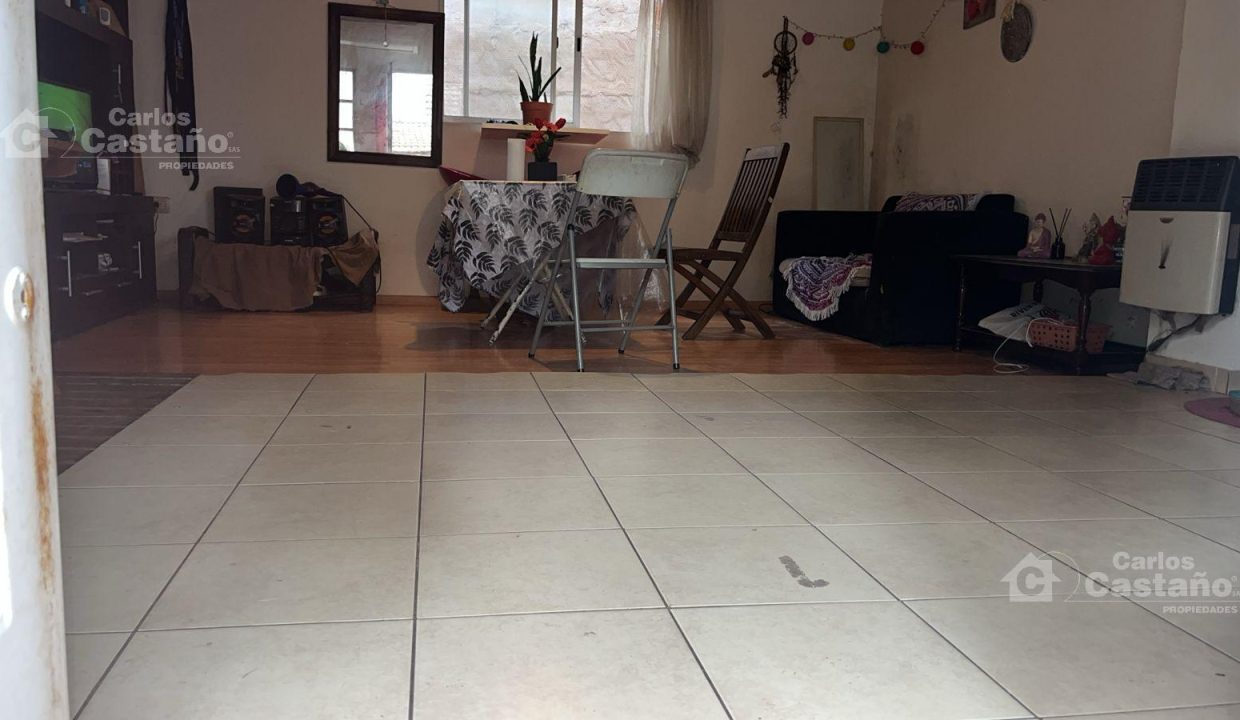 7575756_58181984644218334869419429316670437155342301824877550551394436417129128073389