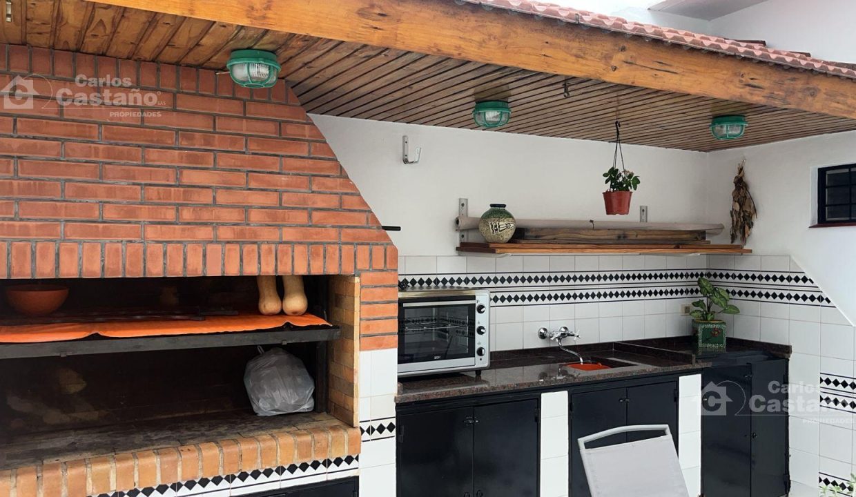 7578307_32518305987000993880878121798937965498785323171323319306861076034801241849632