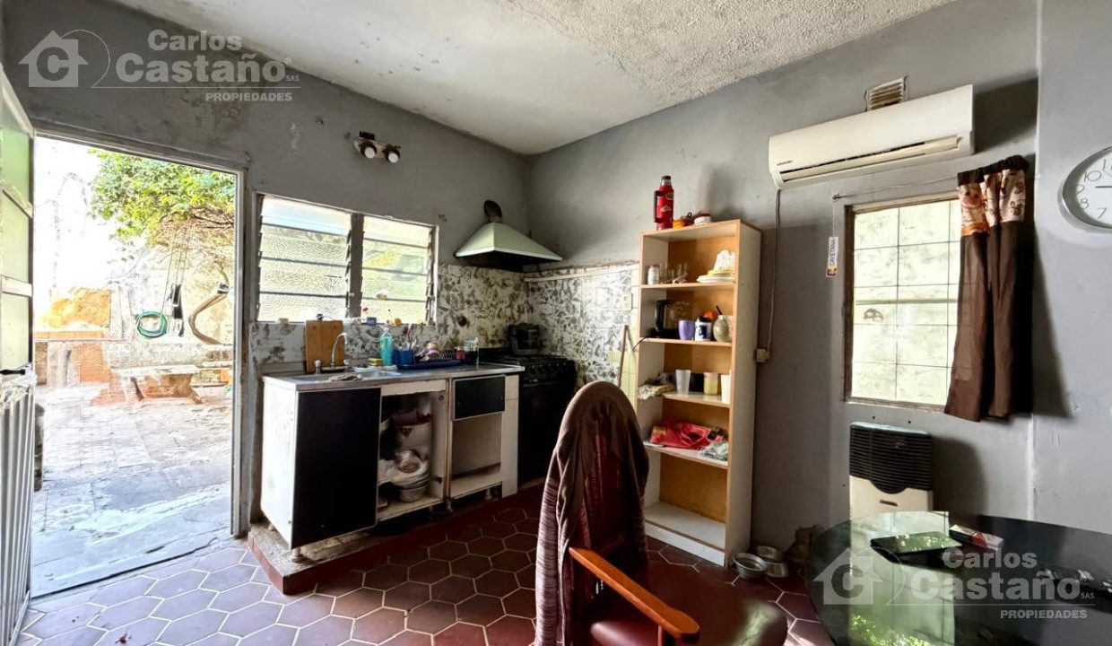 7585555_32052280681650661573679166979008435927828944764641890595941143811722787333577