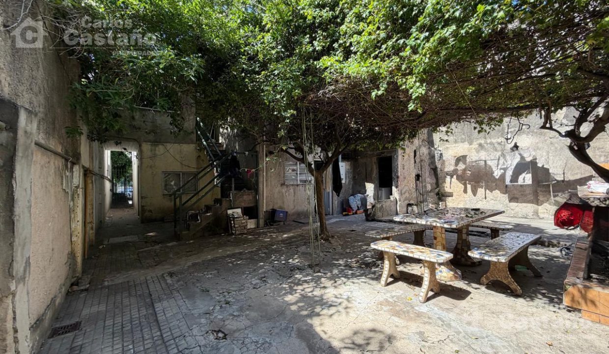 7585555_43833248011555061590140405346701745070747453405715648243584421403918203662950