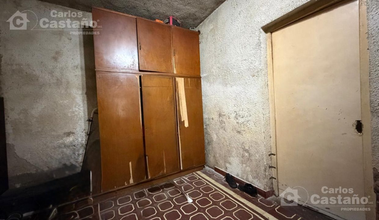 7585555_66810677131731408378158592332546339880100051626509479985296528935438163180587