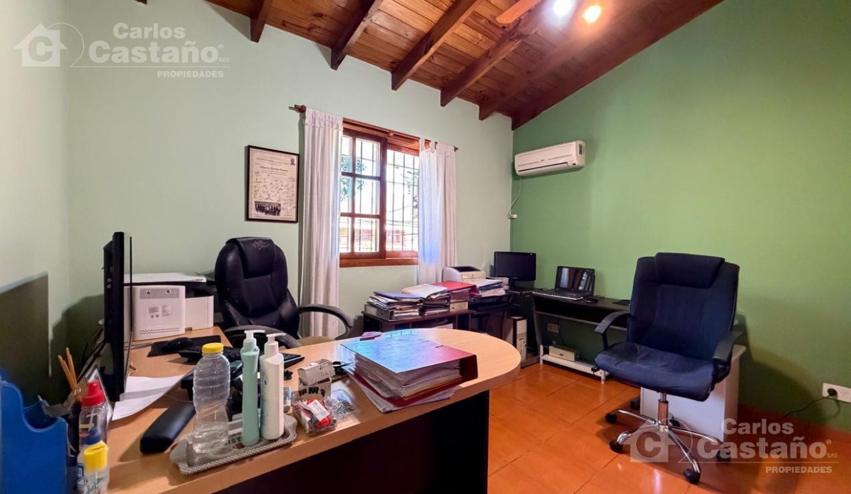 7613726_15142546286509112040644748395253638520122231459657019813334348529192735420348