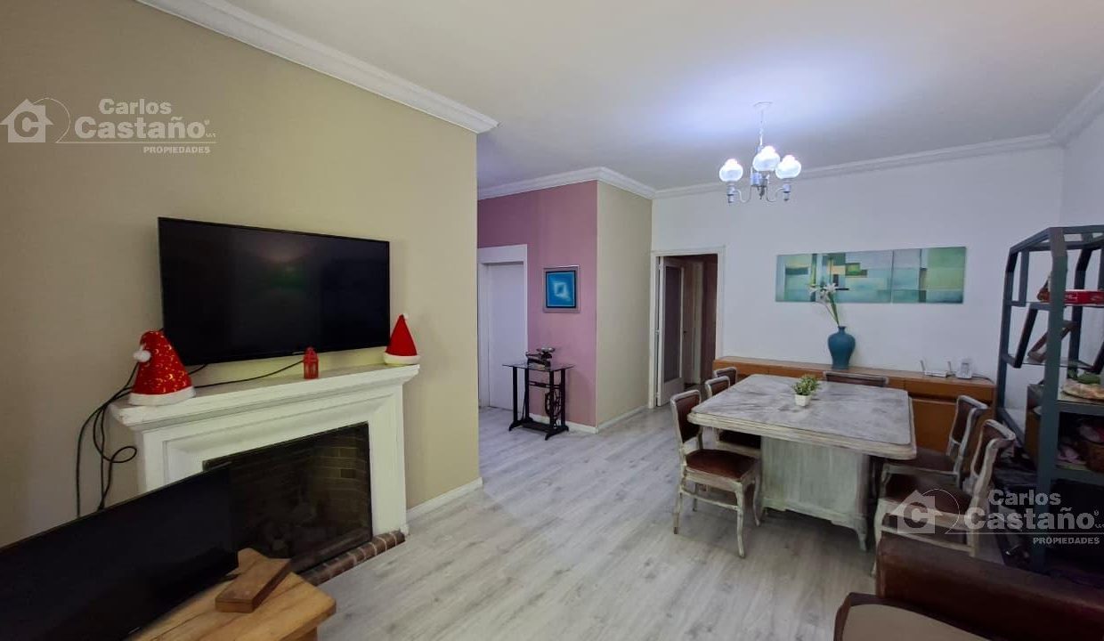 7621264_93727692870033818107576123064360967606321641346298246104855927026520110236171