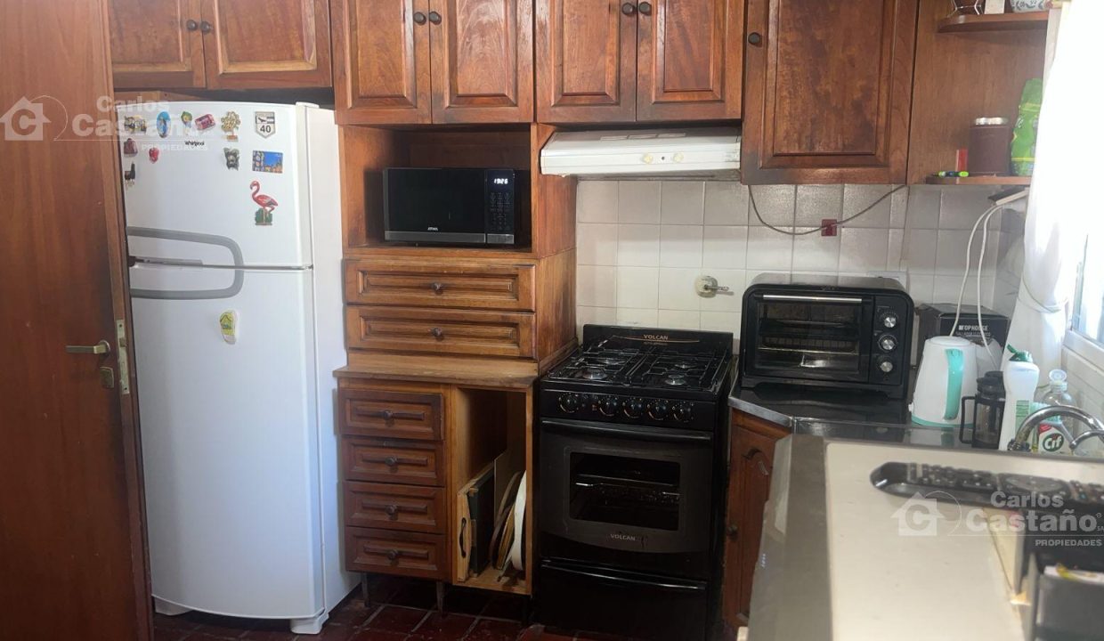 7625365_55917908553713499537494432358033563030178553588666672878261534725841848366152