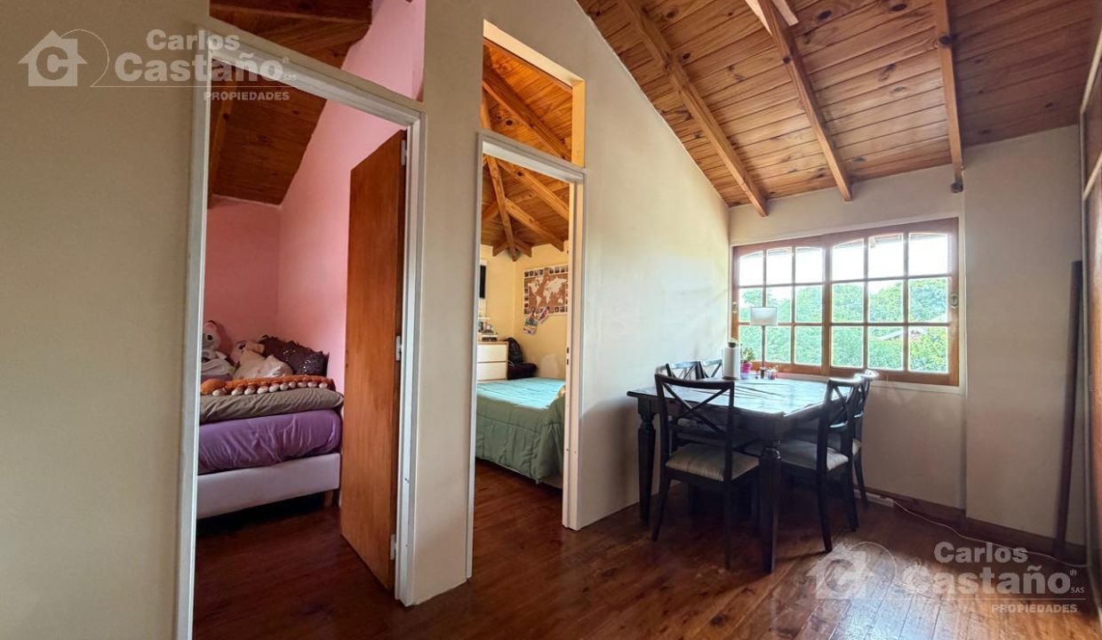 7634553_3748873312790228911436870357623826043330771756512932335805196499698274616811