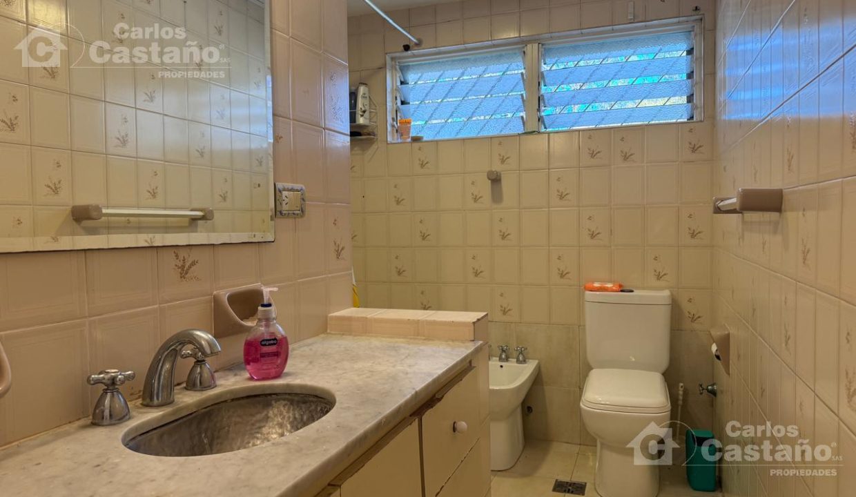 7638376_17579120403730184107416910947895810786762176417068406970723341996353550516435