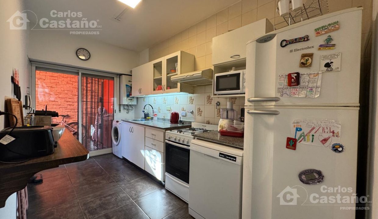 7638376_23419433303525456377076643373971554129597726490811806909495561799430102199112